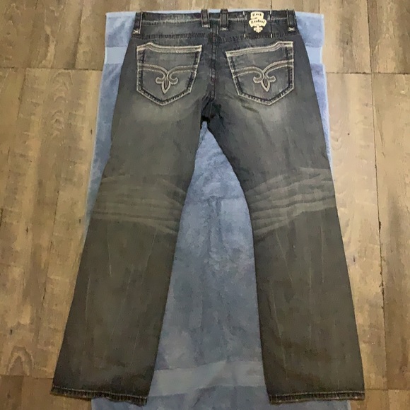 $150 - Picture 7 of 8